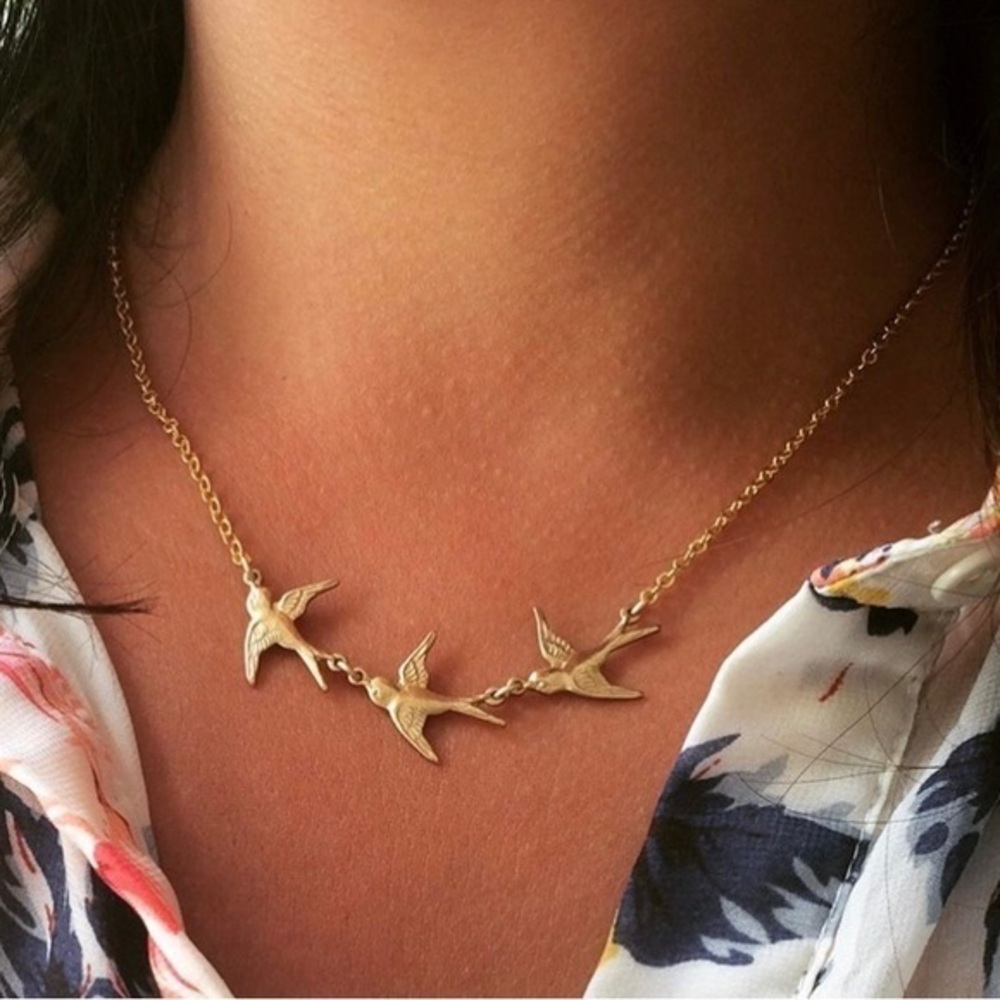Free People 3 Little Birds Gold Necklace NWT tags attached